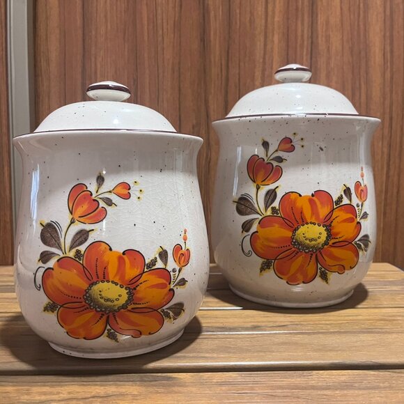 (VK)Vintage 1970s Valencia Poppy Stoneware Canisters (2) - Picture 2 of 9
